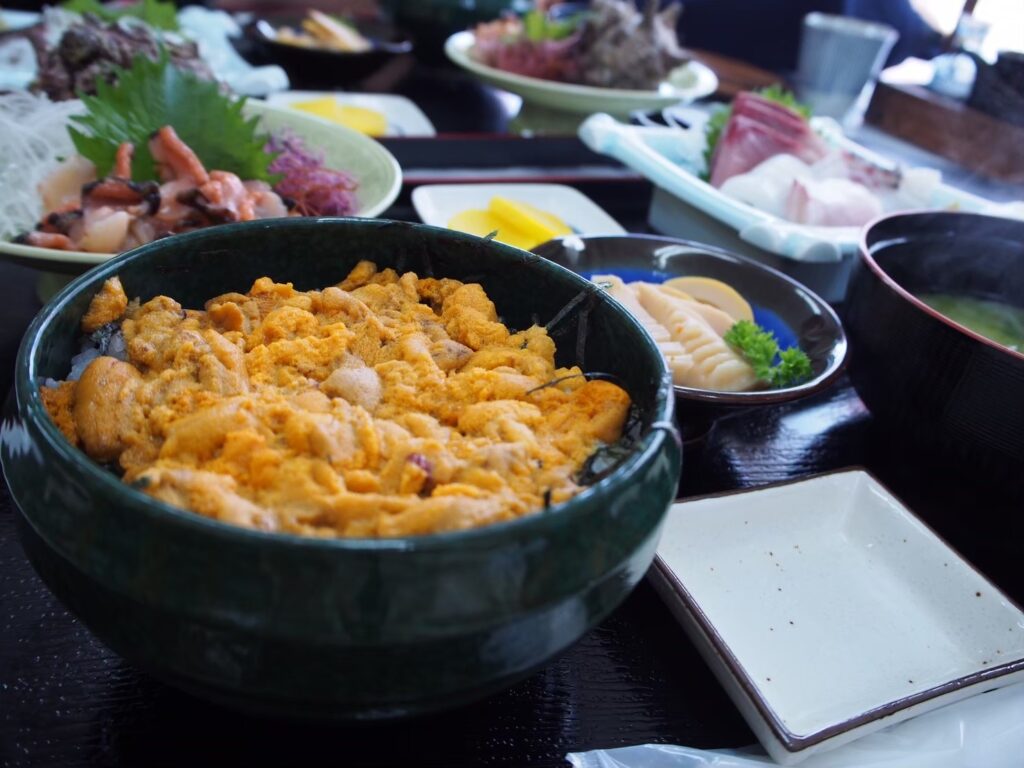 ウニ丼のアップ画像。